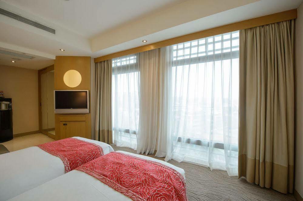 Landmark Inn New Taipei City Exterior foto